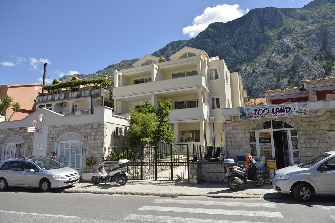 P&I Apartments Jadranska 74,Dobrota Kotor Exterior photo